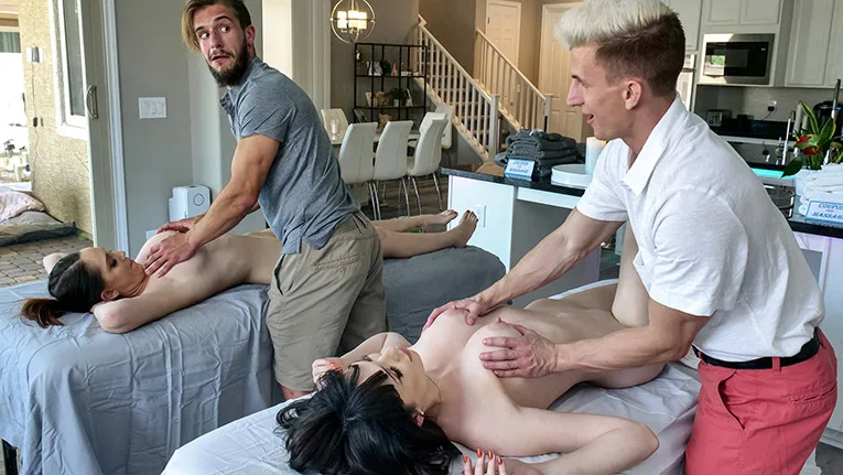 A Much-Needed Massage - Mom Swap - 400875